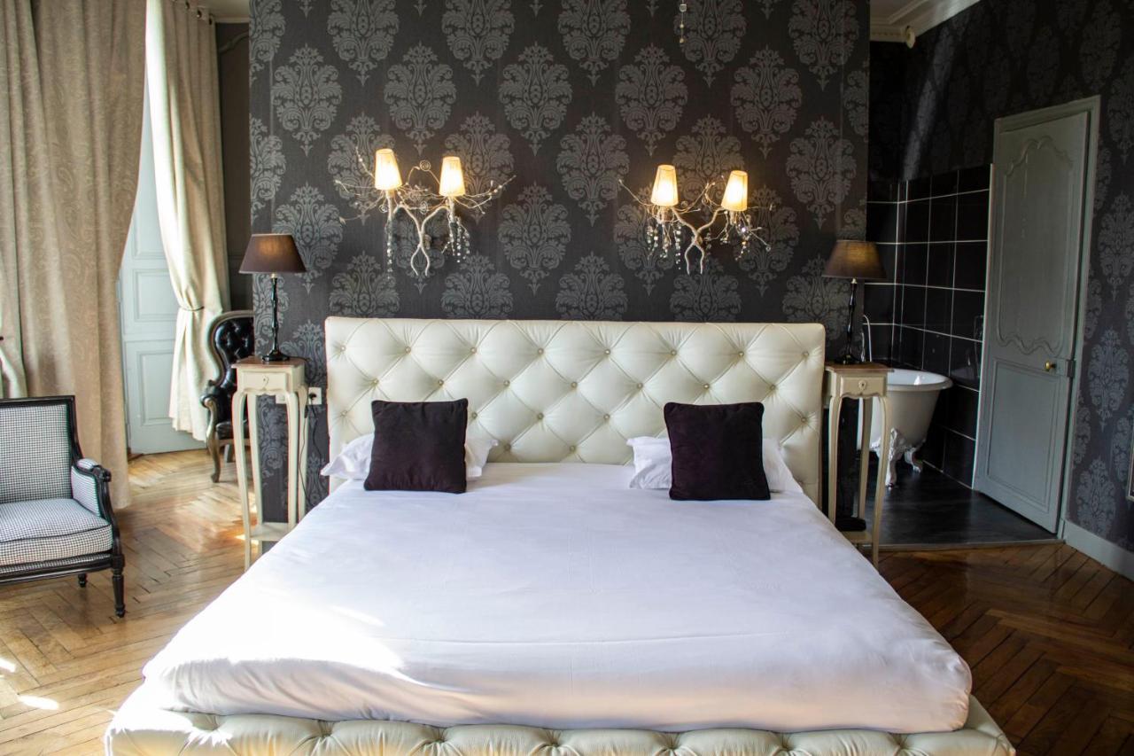 Hotel Restaurants & Spa Perier Du Bignon Laval  Eksteriør billede