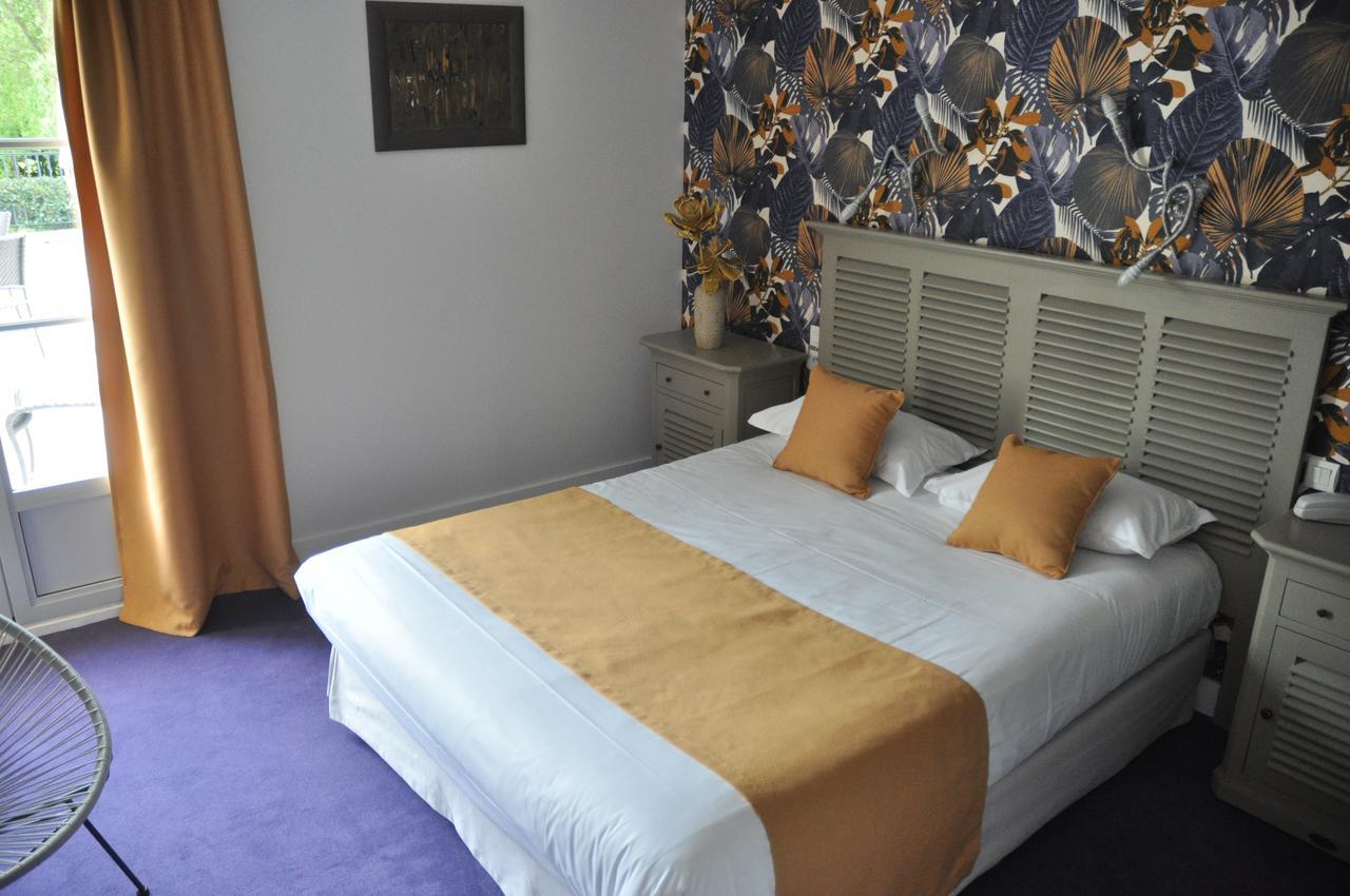 Hotel Restaurants & Spa Perier Du Bignon Laval  Eksteriør billede