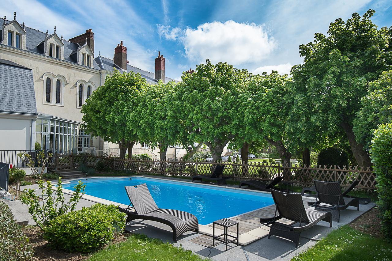 Hotel Restaurants & Spa Perier Du Bignon Laval  Eksteriør billede